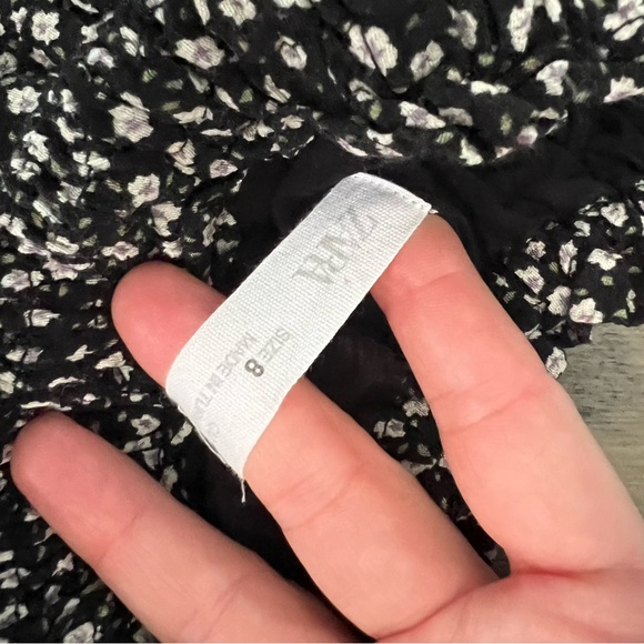 See of two mini skirts by Zara, size 8-9 - Picture 3 of 6